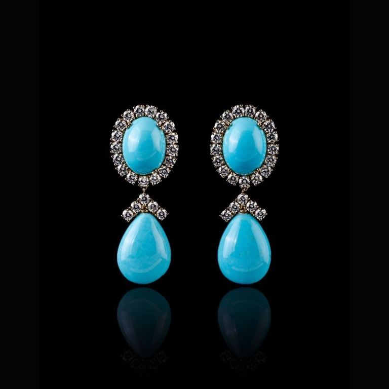 Cleopatra, Hard stone and diamond earrings
